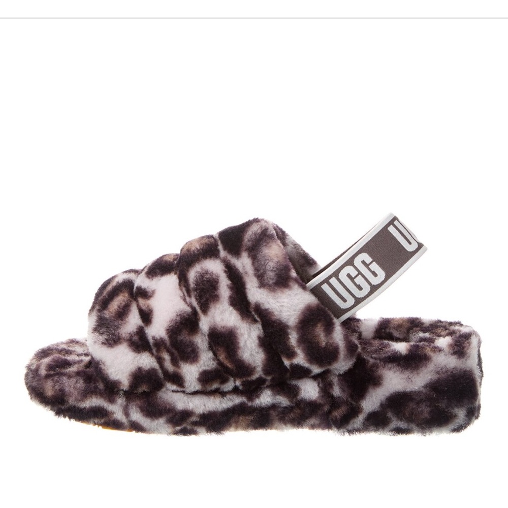 UGG Fluff Yeah Slide. Brand new, never worn.